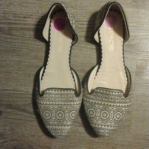 Restricted Glendale flats for Women, sz 8.5